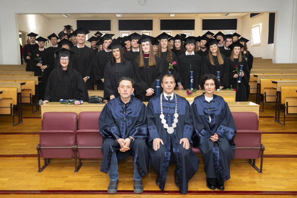 Svečana promocija stručnih prvostupnika