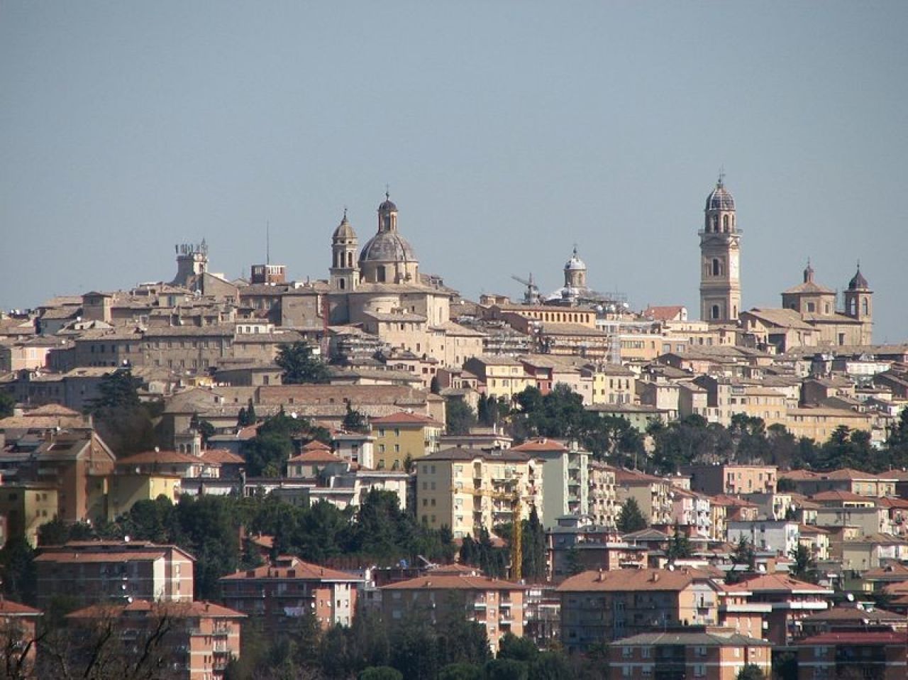 Universita degli Studi di Macerata